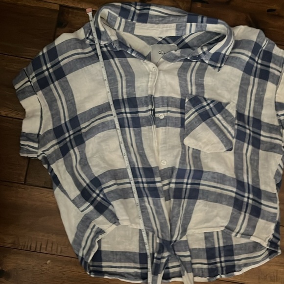 RAILS Amelie Short Sleeve Plaid Shirt Size Medium - Picture 11 of 11